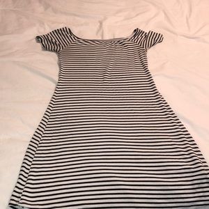 off the shoulders summer dress!